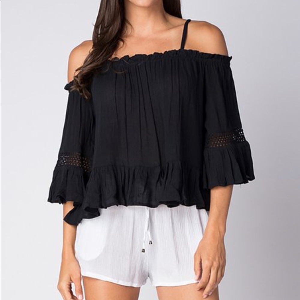 NWT Off shoulder flowly top